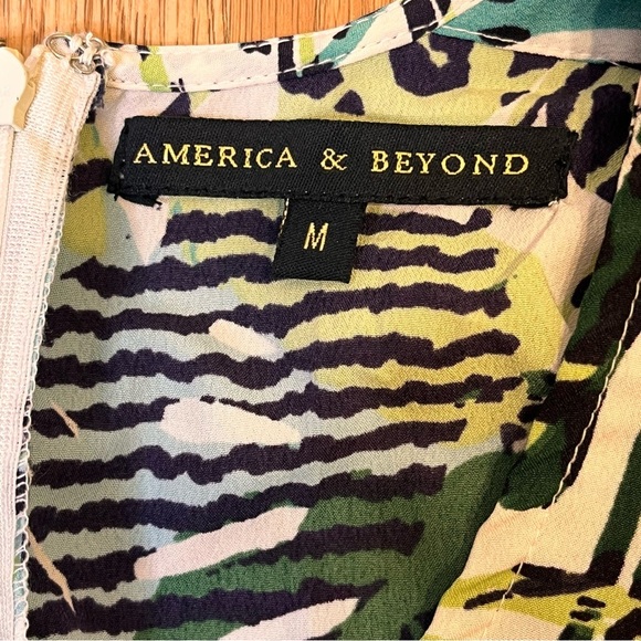 America & Beyond Hidden Cheetah Jumpsuit - Picture 7 of 10